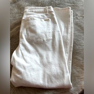 White House Black Market Skinny crop destructed jeans white size 12